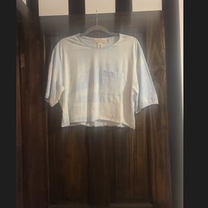 Custom cropped and Acid wash T-shirt. Size: M